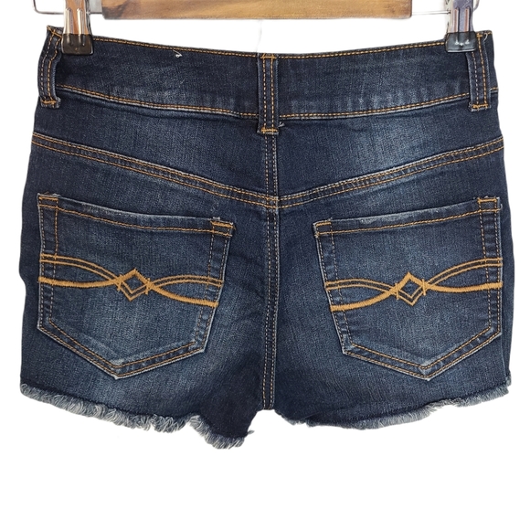 Mudd Cut Off Dark Wash Shorts Size 3 - Picture 4 of 4